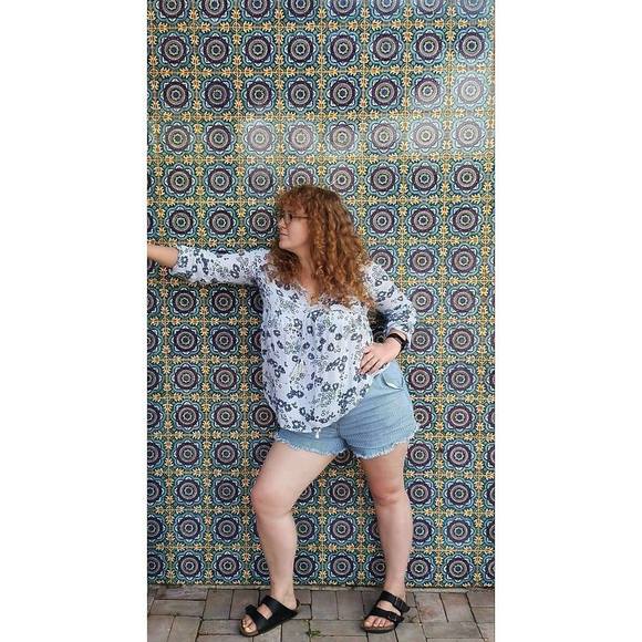 Meet your Posher, Nikki - Picture 1 of 1